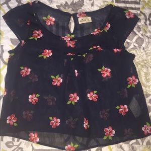 Hollister floral blouse